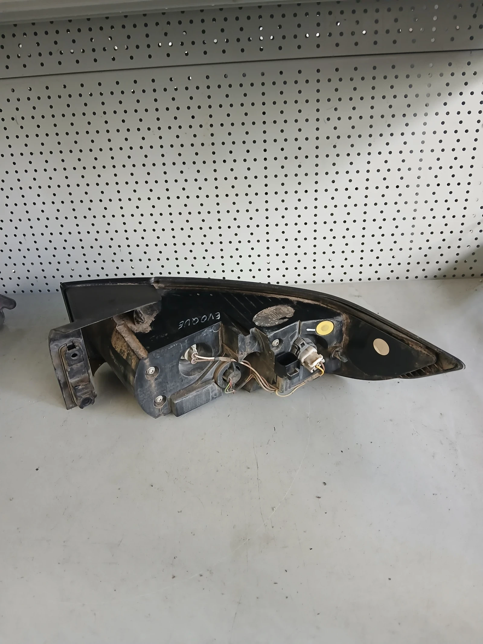 Стоп ляв Lend Rover Evoque 2012г , снимка 3 - Части - 55844995