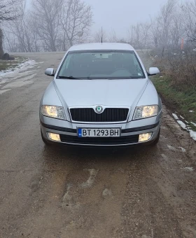 Skoda Octavia 1.6 FSI * BENZIN * 1 СОБСТВЕНИК* MICHELIN* 179600, снимка 5