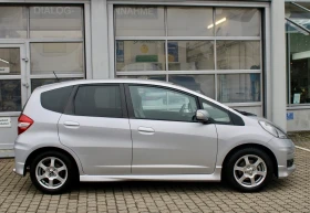 Honda Jazz Honda Jazz 1.4i Si 19 000км, снимка 5