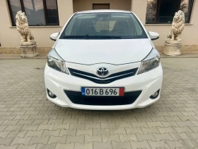 Toyota Yaris 1.0 Lounge Газов Инжекцион MADEN IN ITALY