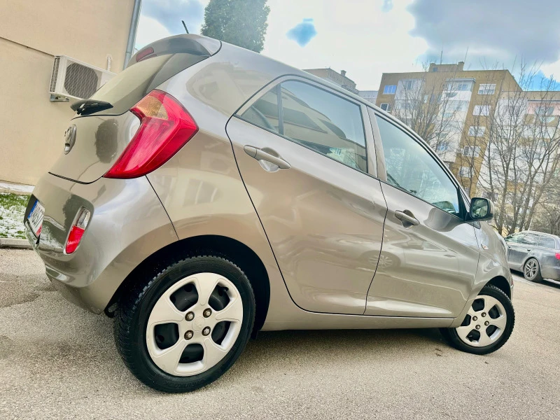 Kia Picanto 1.0* KLIMA* 100%REALNI KM* , снимка 4 - Автомобили и джипове - 43765233