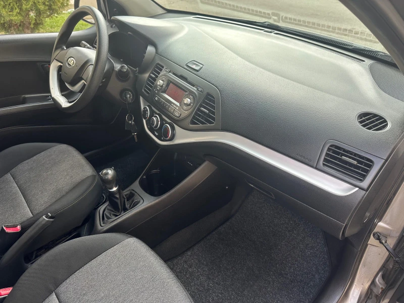 Kia Picanto 1.0* KLIMA* 100%REALNI KM* , снимка 10 - Автомобили и джипове - 43765233