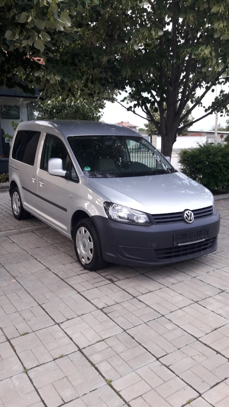 VW Caddy 1.6tdi, 102к.с., снимка 2 - Автомобили и джипове - 46006419