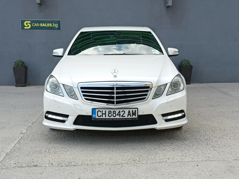 Mercedes-Benz E 220 2.2 СDi 4Matic Avantgarde, снимка 3 - Автомобили и джипове - 47063551