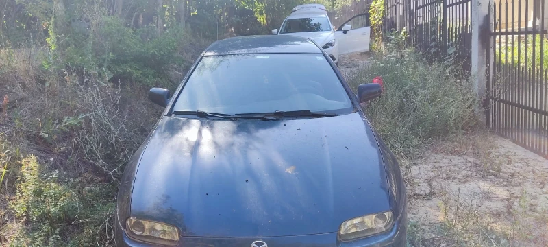 Mazda 323, снимка 1 - Автомобили и джипове - 47721628