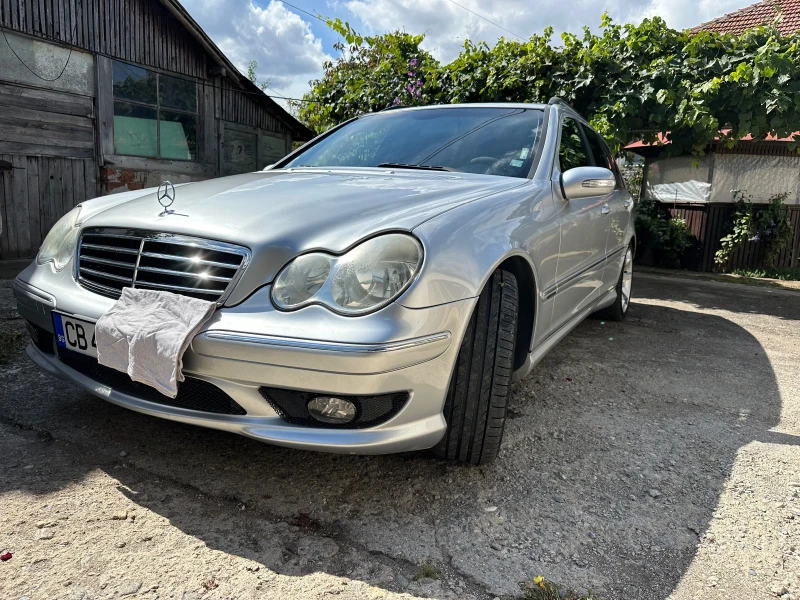 Mercedes-Benz C 200 Спорт едишън, снимка 8 - Автомобили и джипове - 47293986