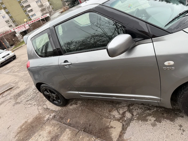 Suzuki Swift 1.3, снимка 8 - Автомобили и джипове - 48310113