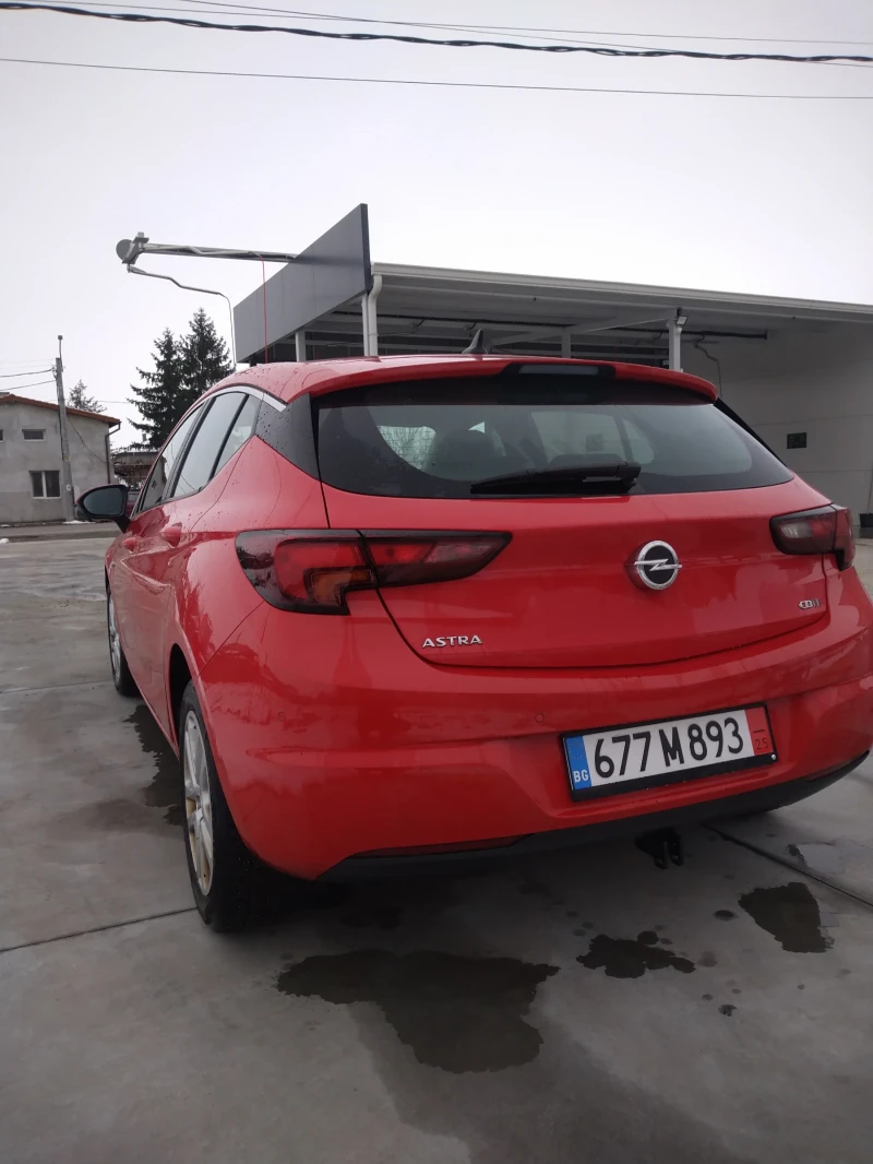 Opel Astra 1.6 CDTI , снимка 6 - Автомобили и джипове - 48654413