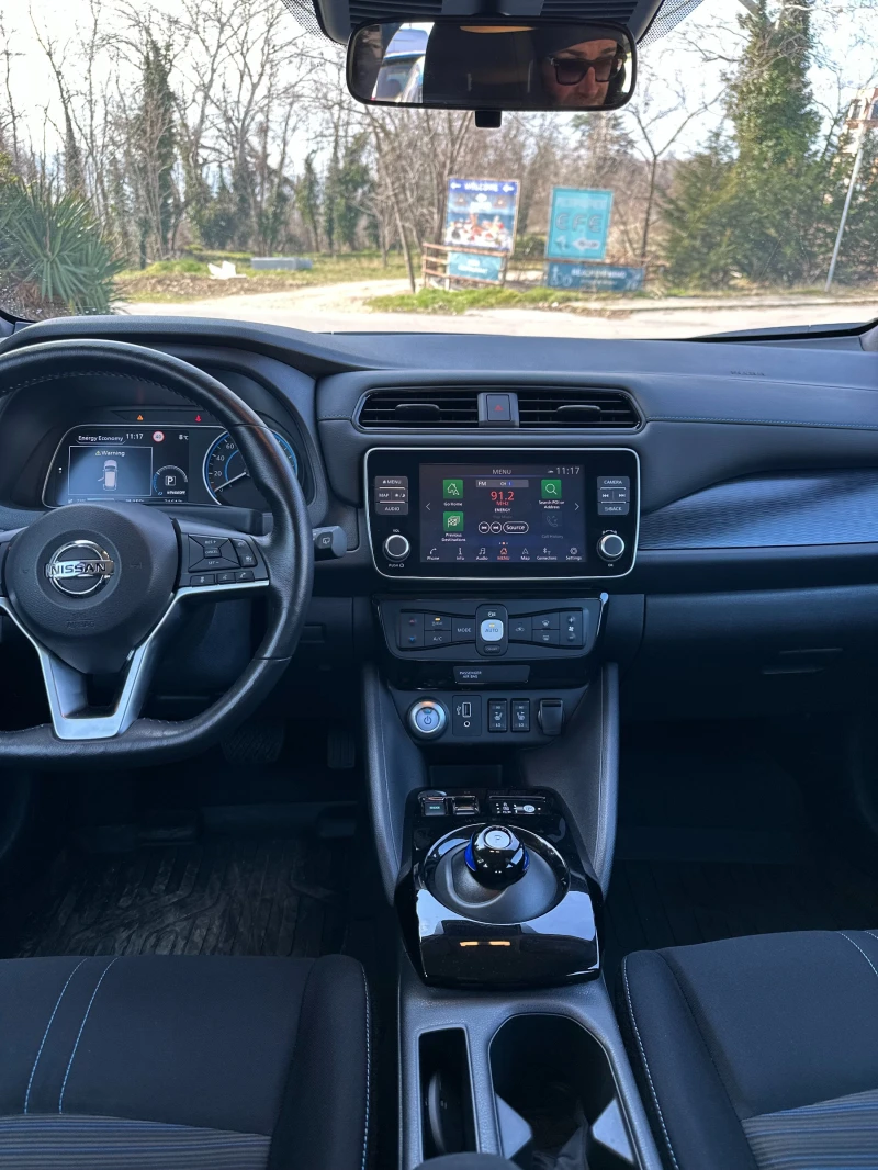 Nissan Leaf , снимка 11 - Автомобили и джипове - 49128482