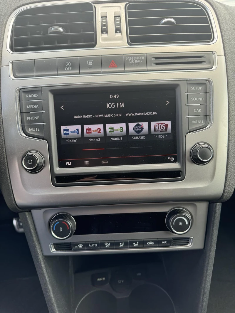 VW Polo 1.4TD CROSS, снимка 13 - Автомобили и джипове - 50064913