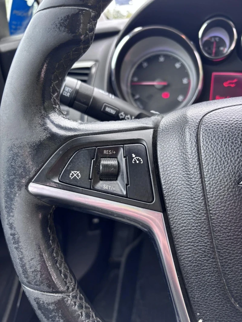 Opel Astra, снимка 8 - Автомобили и джипове - 51958696