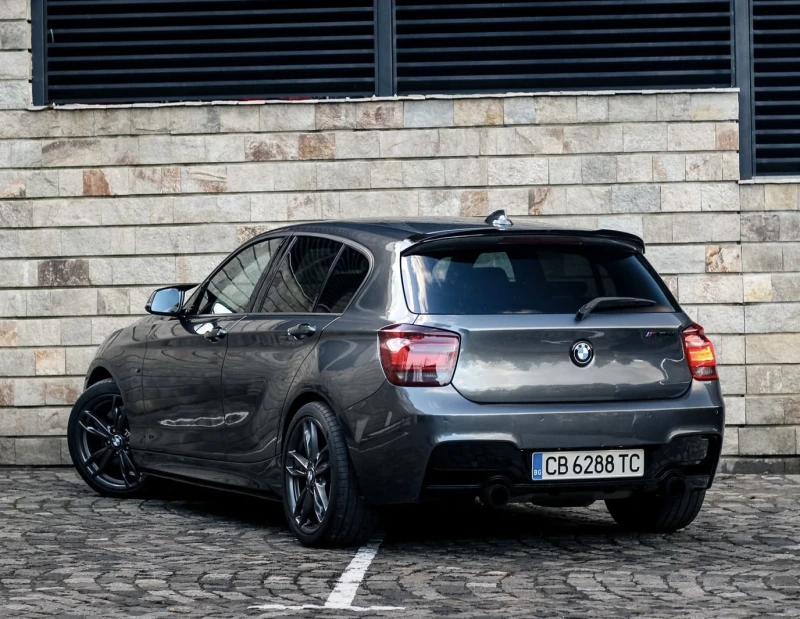 BMW 135 M Performance/Logic 7/F1/Recaro/X-drive/Подгрев, снимка 4 - Автомобили и джипове - 52600540