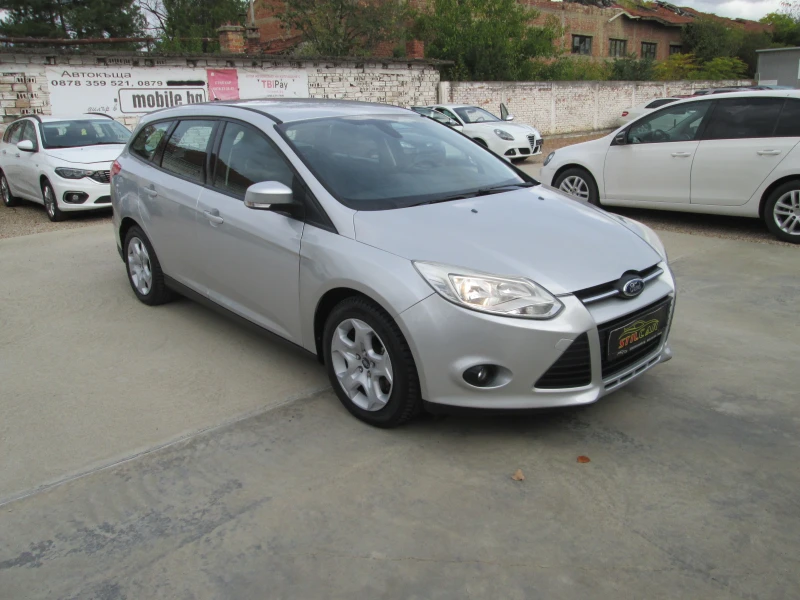 Ford Focus 1.6TDCI-СЕРВИЗНА ИСТОРИЯ, снимка 2 - Автомобили и джипове - 52121050
