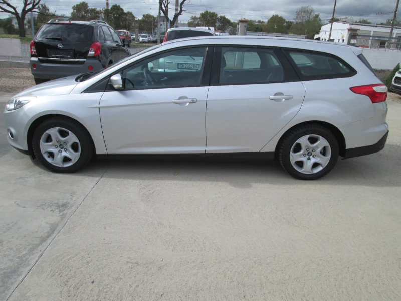 Ford Focus 1.6TDCI-СЕРВИЗНА ИСТОРИЯ, снимка 7 - Автомобили и джипове - 52121050