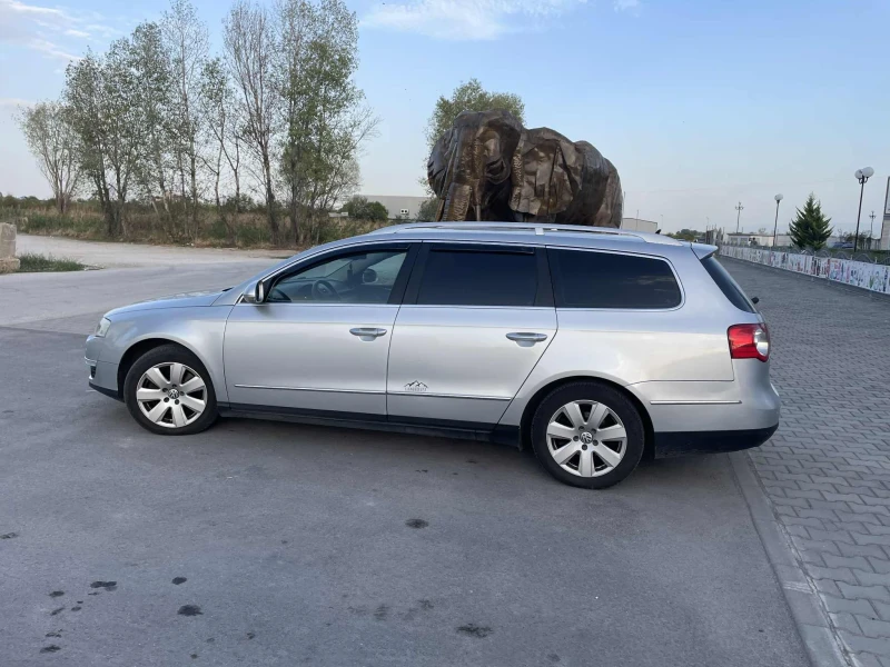 VW Passat, снимка 8 - Автомобили и джипове - 52353939