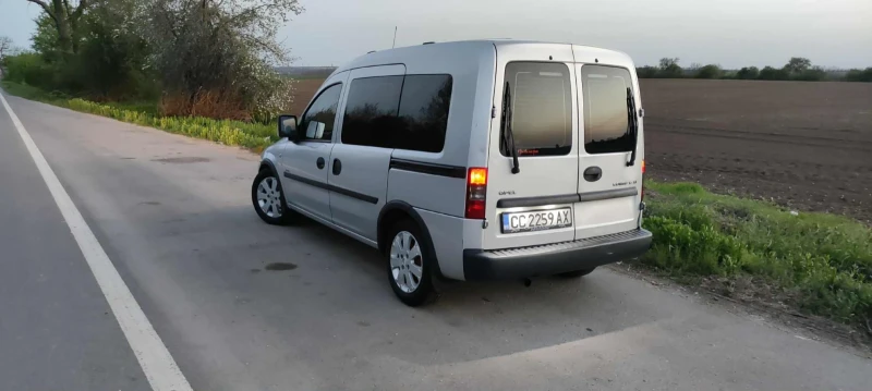 Opel Combo 1.7, снимка 7 - Автомобили и джипове - 52803238