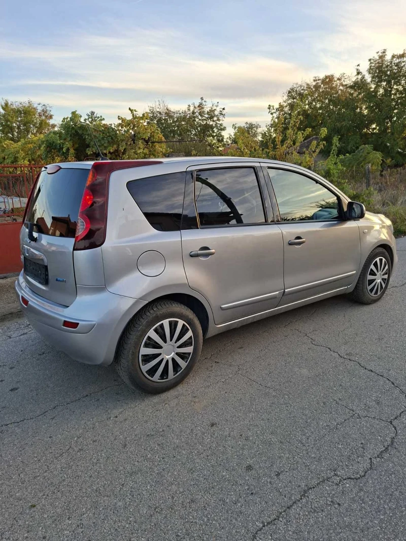 Nissan Note 1.4i 90кс, снимка 9 - Автомобили и джипове - 53129081