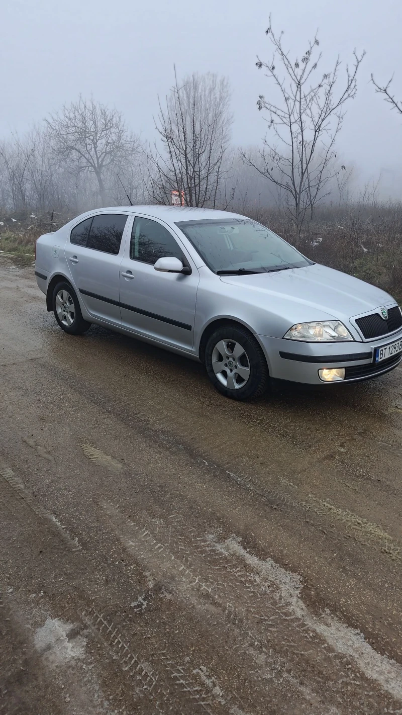 Skoda Octavia 1.6 FSI 115 к.с.   1 собственик, снимка 3 - Автомобили и джипове - 53570003