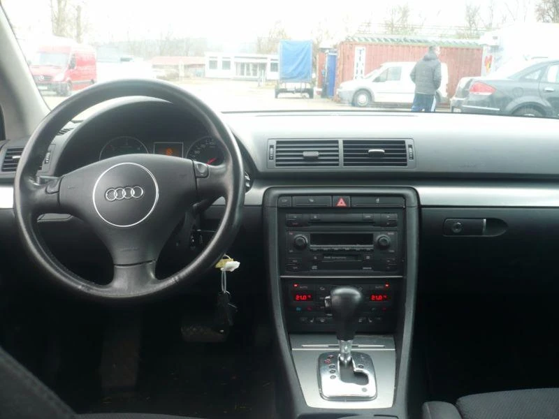 Audi A4 б6/b7 куатро ксенон, снимка 14 - Автомобили и джипове - 35121461