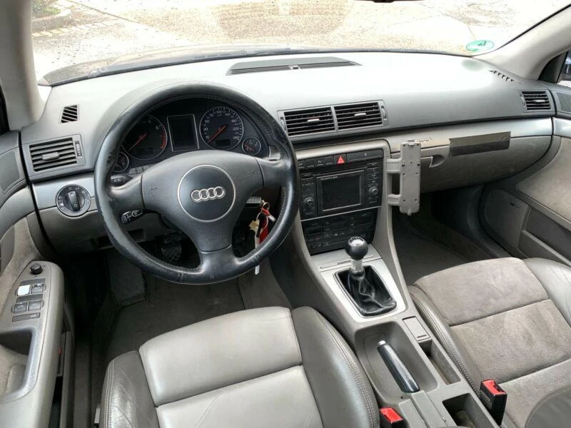 Audi A4 б6/b7 куатро ксенон, снимка 13 - Автомобили и джипове - 35121461