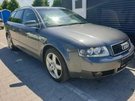 Audi A4 б6/b7 куатро ксенон, снимка 3 - Автомобили и джипове - 35121461