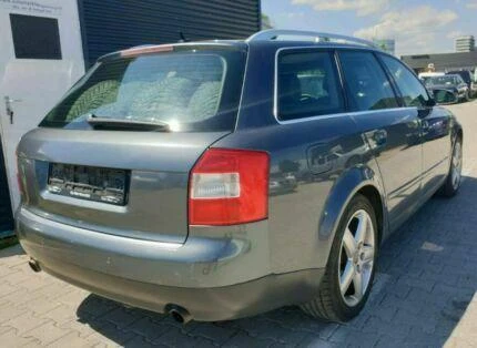 Audi A4 б6/b7 куатро ксенон, снимка 9 - Автомобили и джипове - 35121461