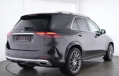 Mercedes-Benz GLE 450 d AMG - изображение 2