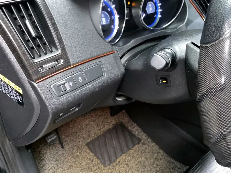 Hyundai Sonata 2.0, снимка 17 - Автомобили и джипове - 53557618