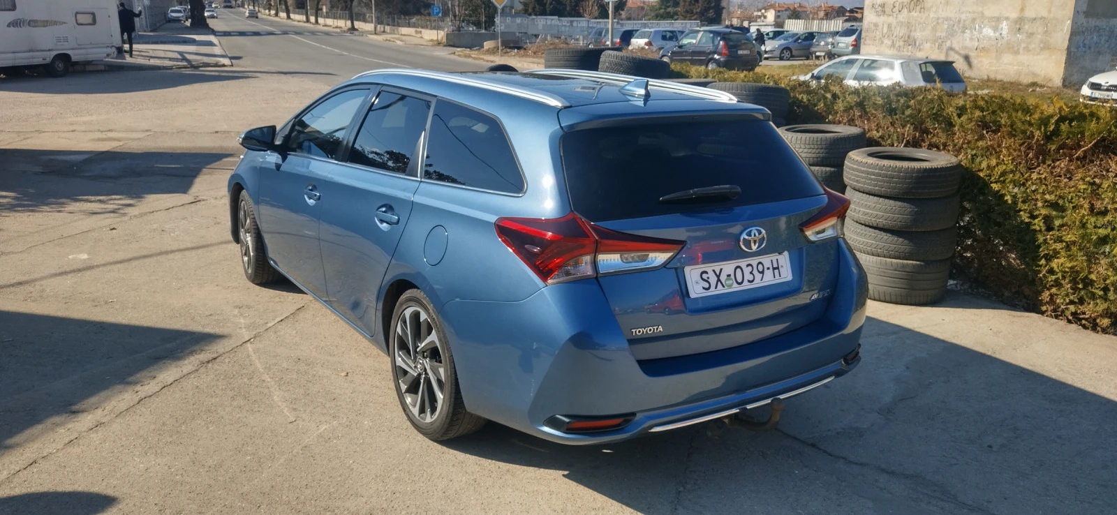 Toyota Auris  - изображение 6