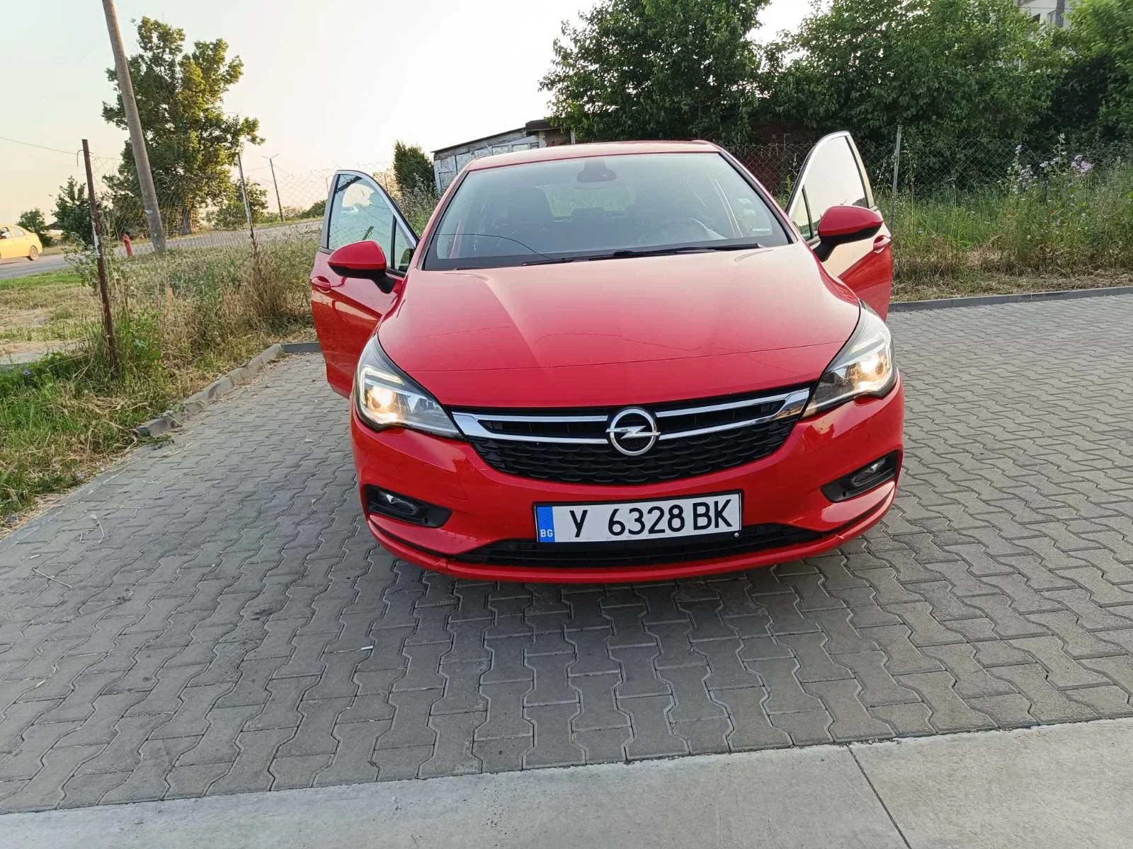 Opel Astra 1.6 CDTI  - изображение 6