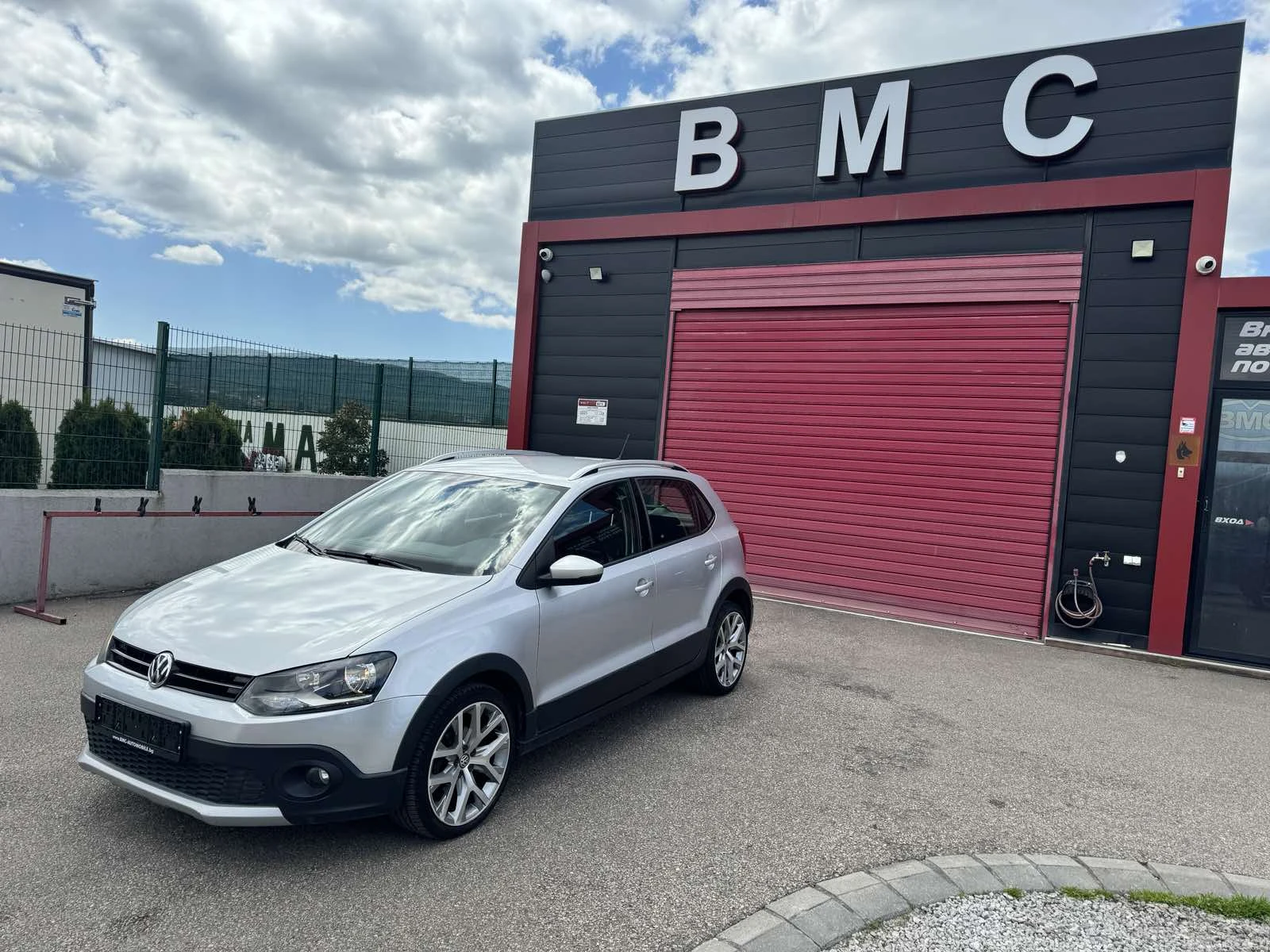VW Polo 1.4TD CROSS - изображение 8