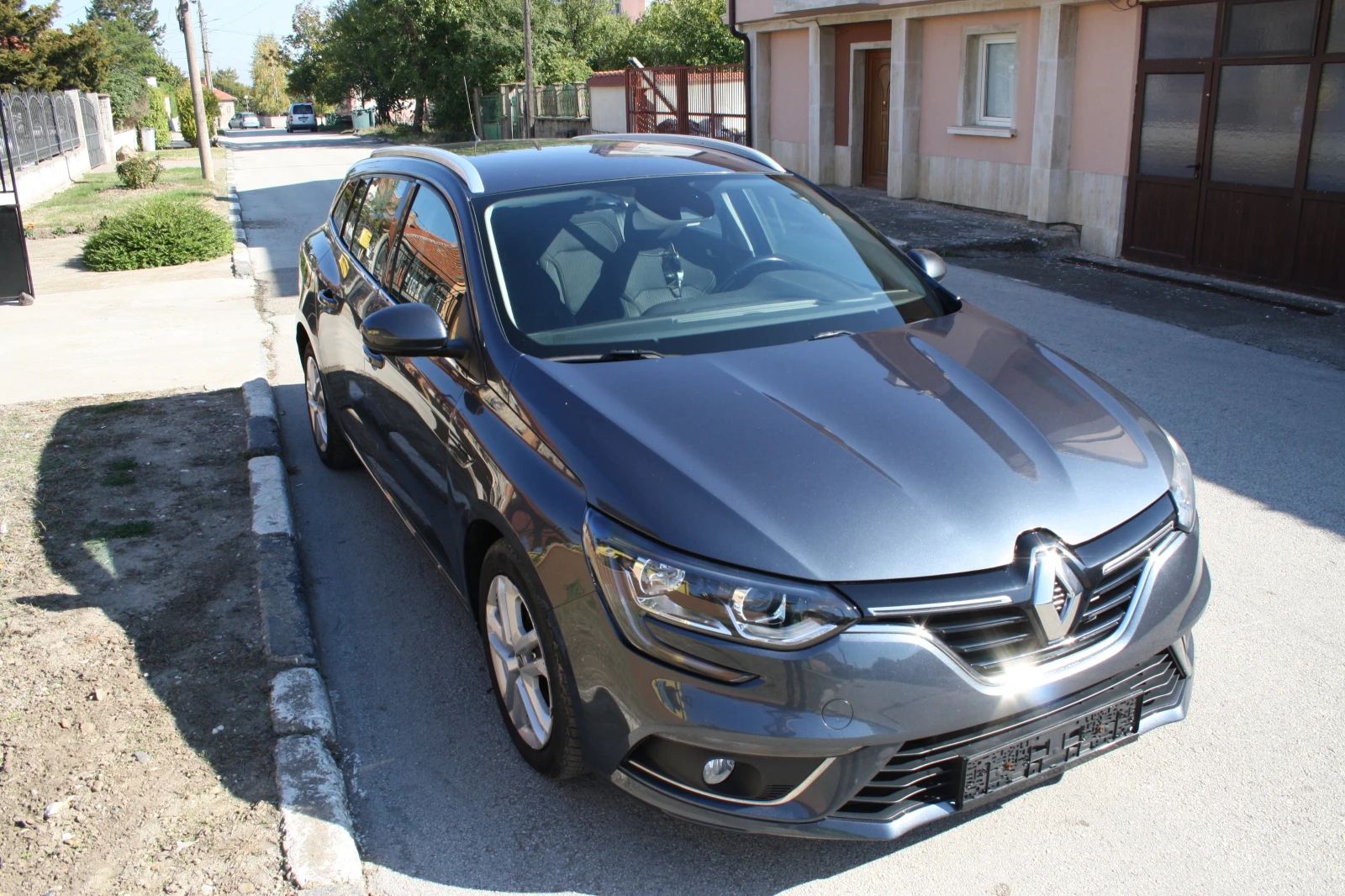 Renault Megane от ШВЕЙЦАРИЯ на ХОД 130TCE АВТОМАТ 