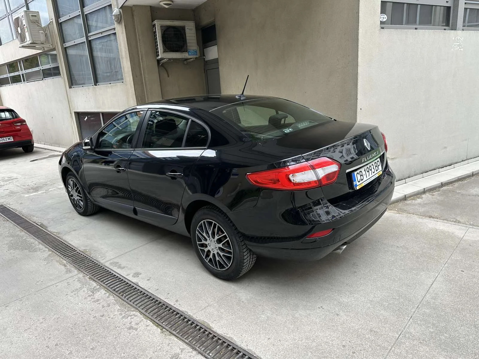 Renault Fluence 1.5 DCI  - изображение 10