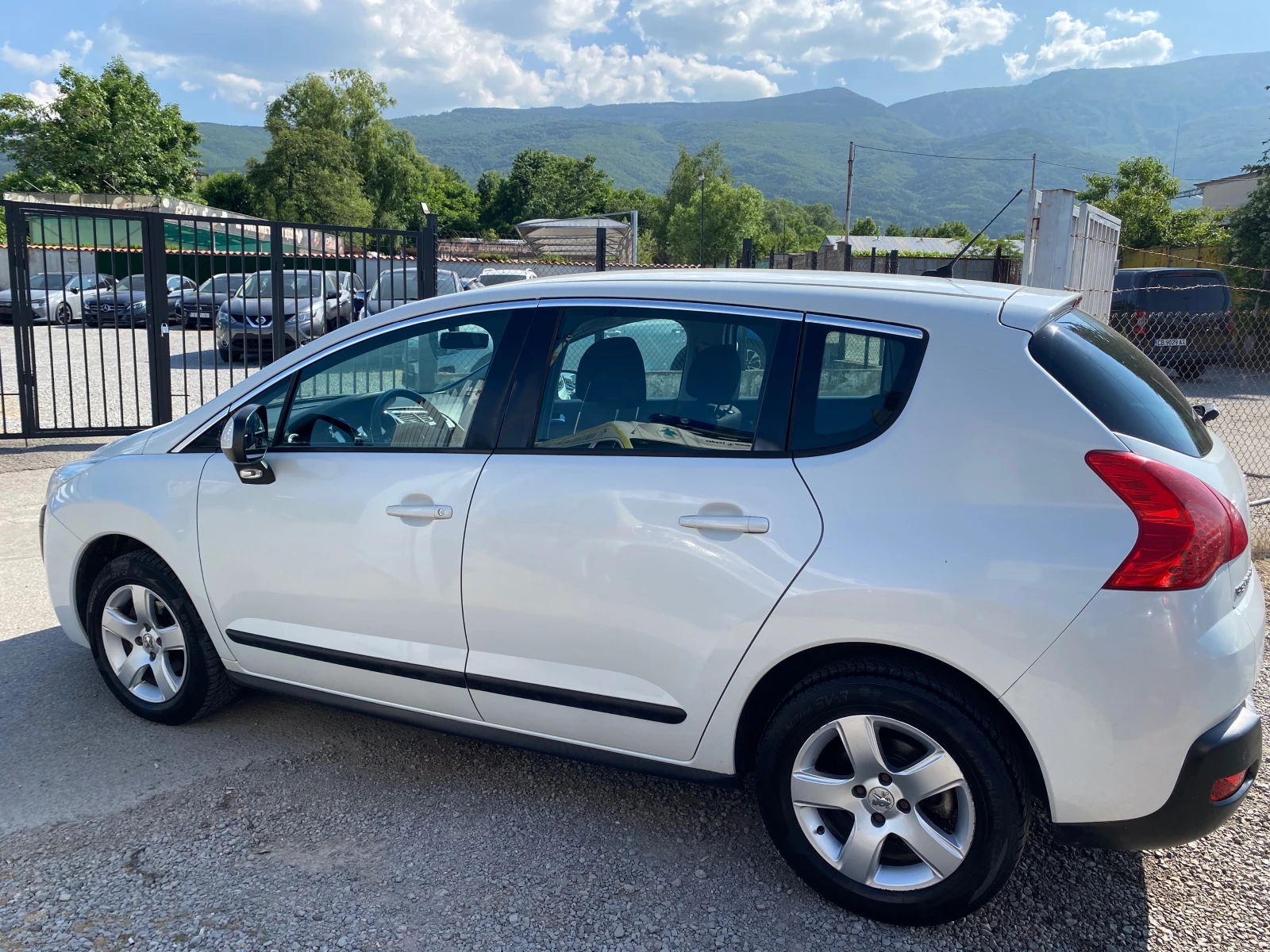 Peugeot 3008 1.6 hdi  - изображение 4