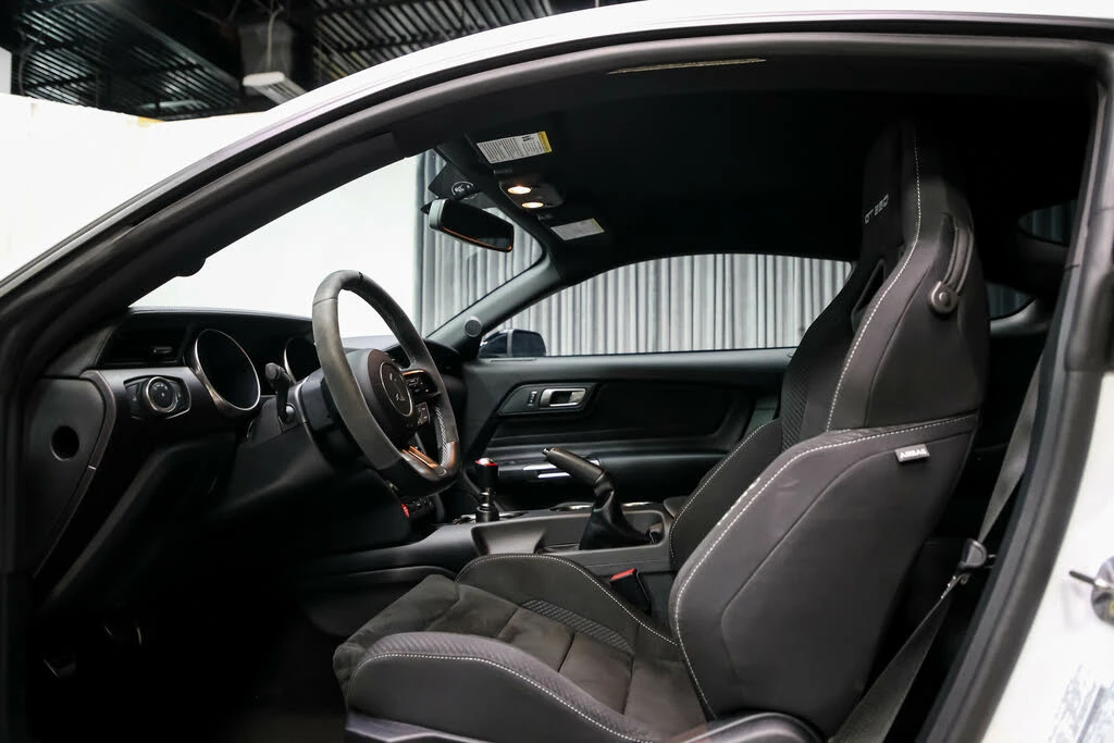 Ford Mustang Shelby GT350* AWD* АвтоКредит* (ЦЕНА ДО БГ) - изображение 9