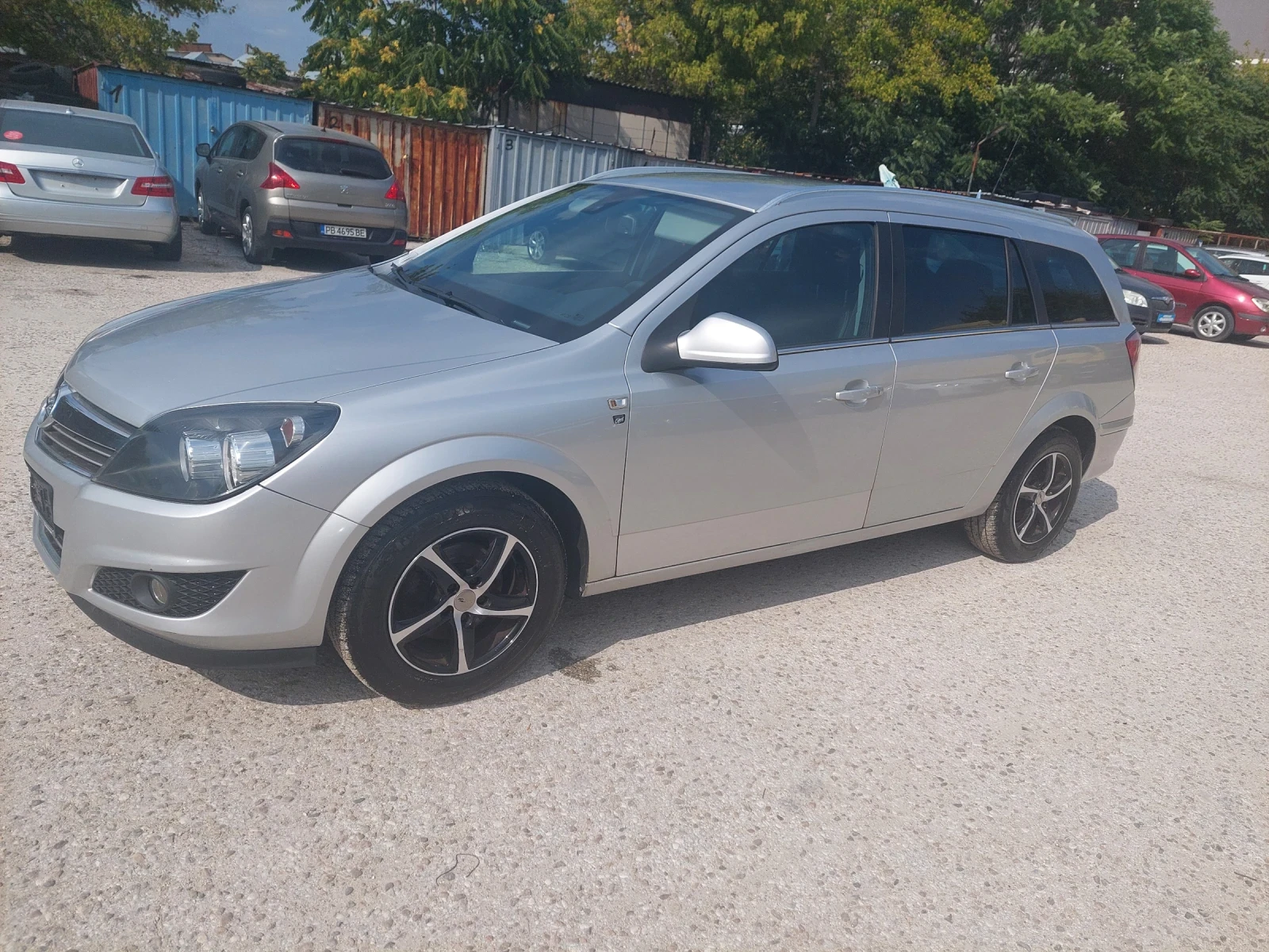 Opel Astra 1.6 BENZIN - изображение 3
