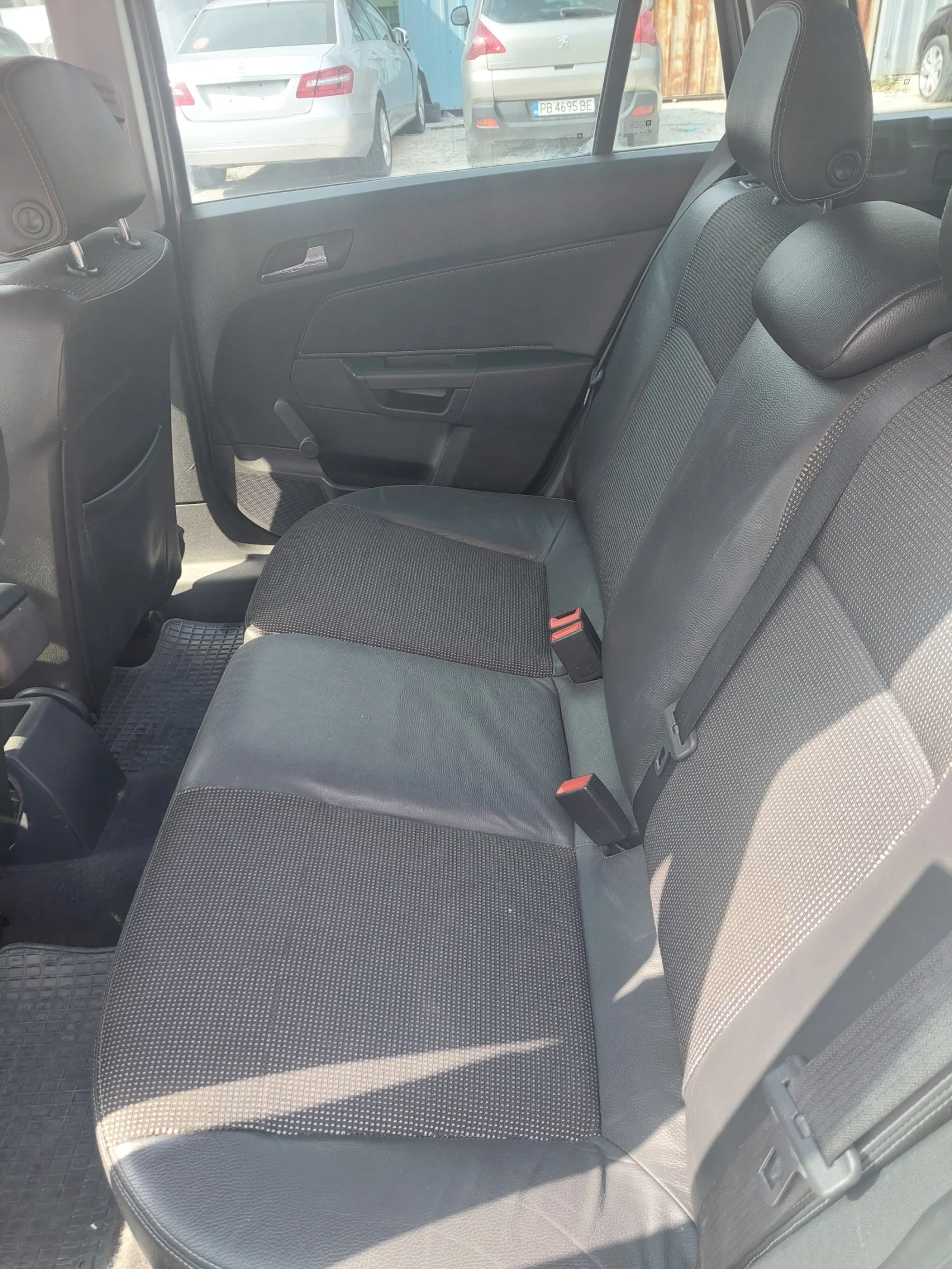 Opel Astra 1.6 BENZIN - изображение 8