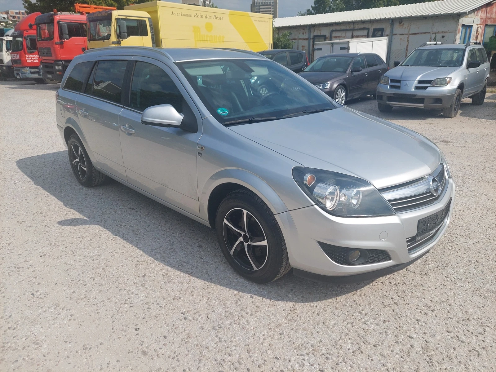 Opel Astra 1.6 BENZIN - изображение 4