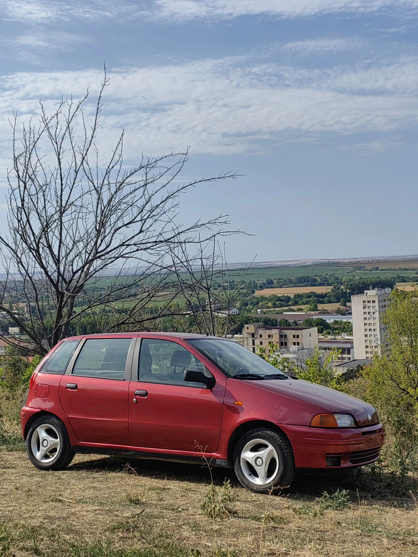 Fiat Punto 1.2 75кс газ бензин - изображение 4