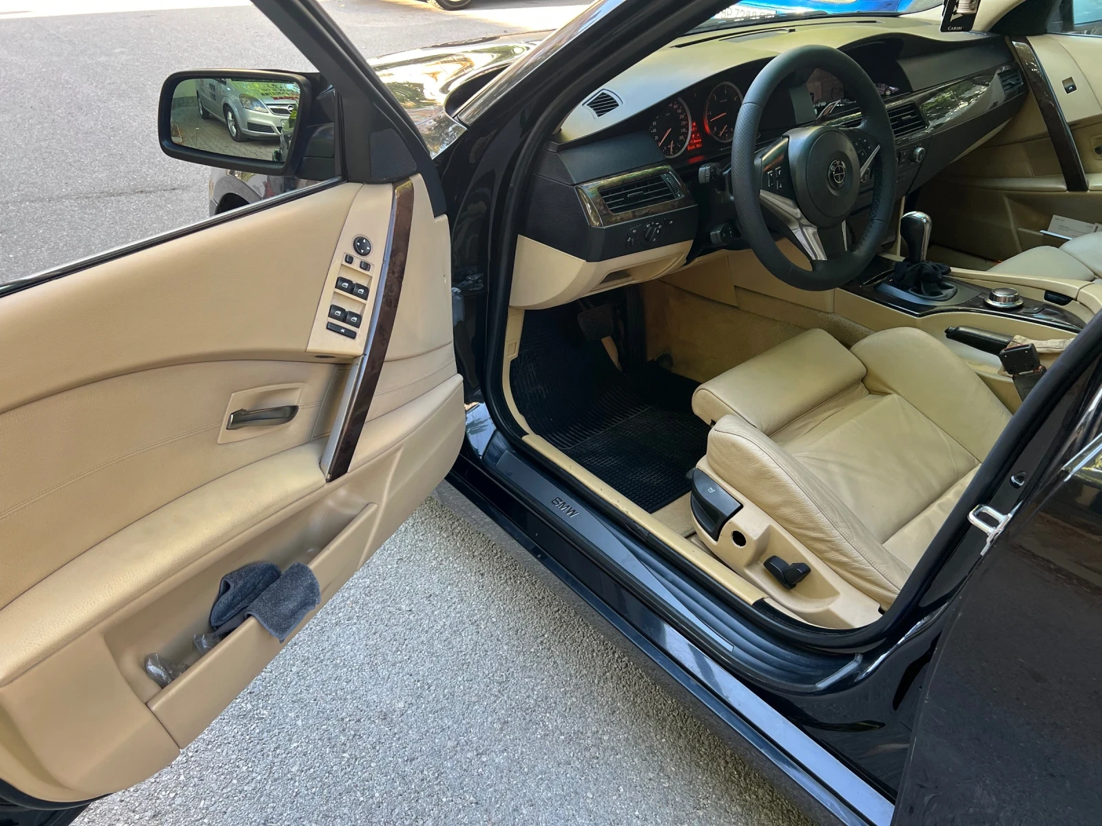 BMW 530 3.0D 218к.с - изображение 8