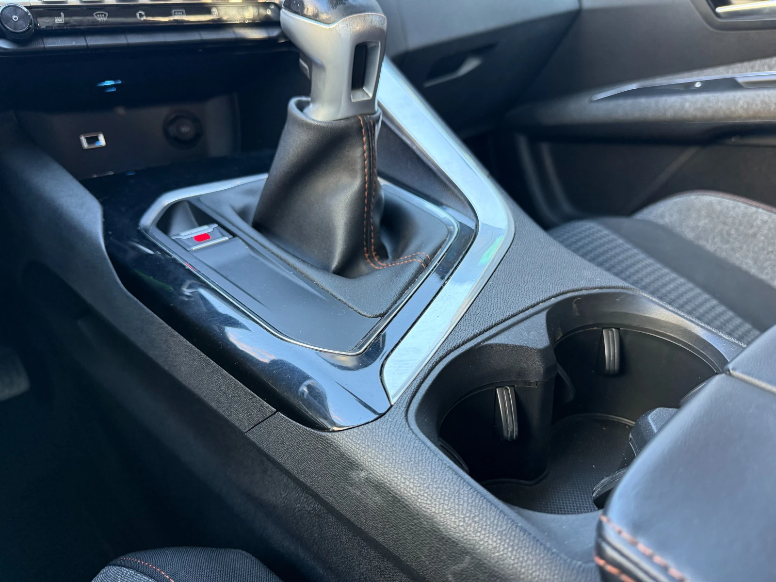 Peugeot 3008 6  /1.2i 131..  | Mobile.bg   11