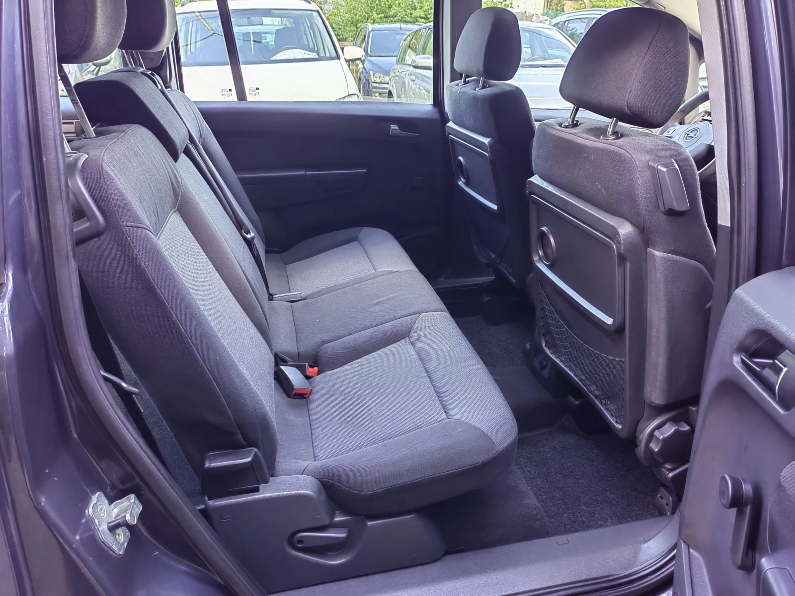 Opel Zafira 1.8 i Газ Бензин - изображение 8