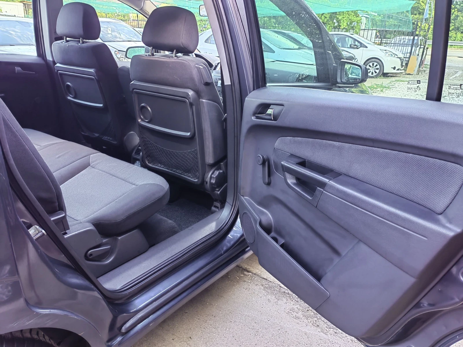 Opel Zafira 1.8 i Газ Бензин - изображение 7