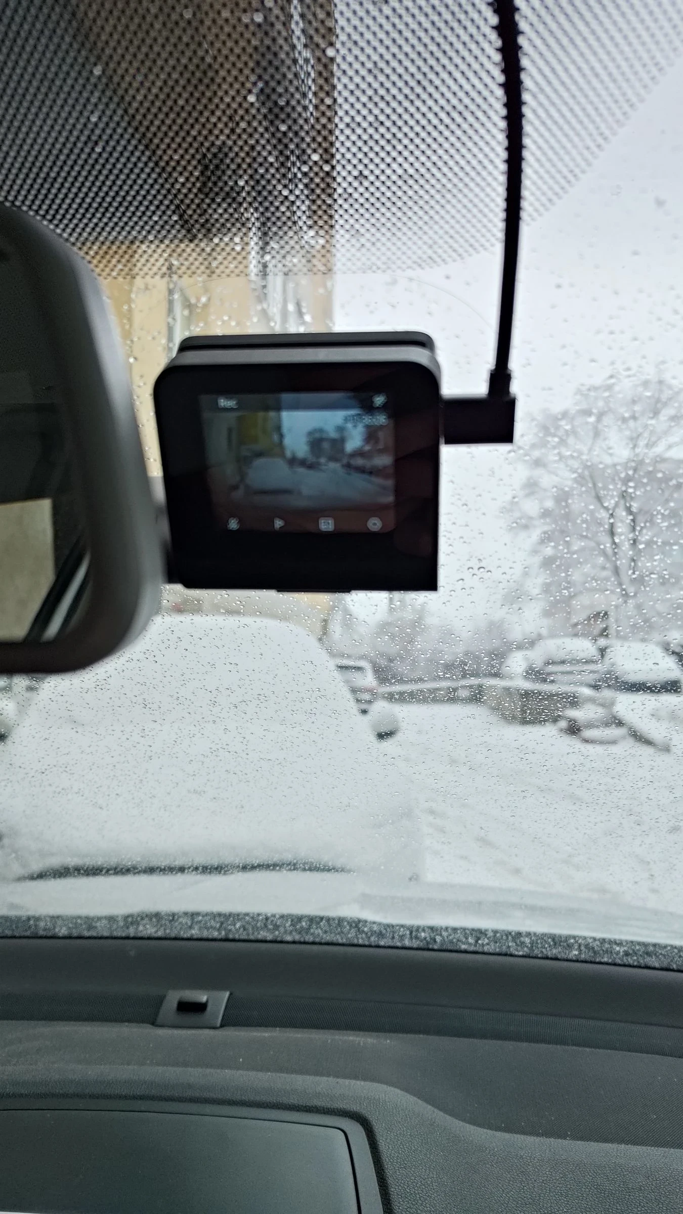 Skoda Octavia 1.6 FSI * BENZIN * 1 СОБСТВЕНИК* MICHELIN Alpin 7* - изображение 9