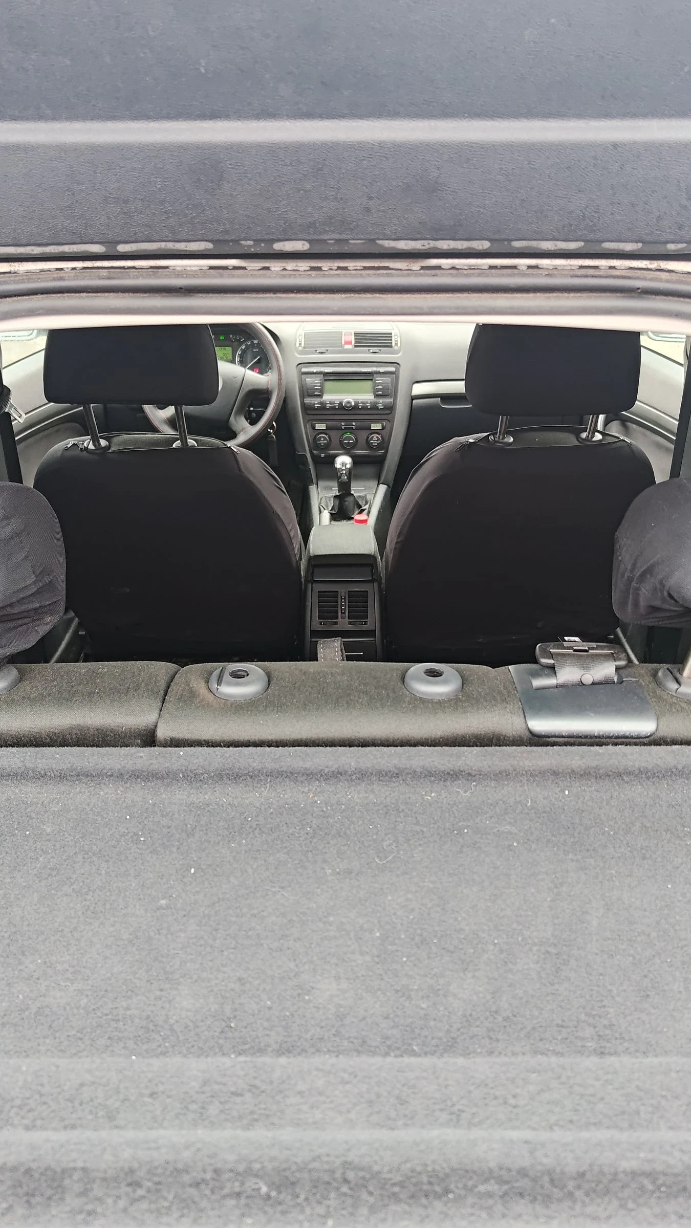 Skoda Octavia 1.6 FSI * BENZIN * 1 СОБСТВЕНИК* MICHELIN Alpin 7* - изображение 7