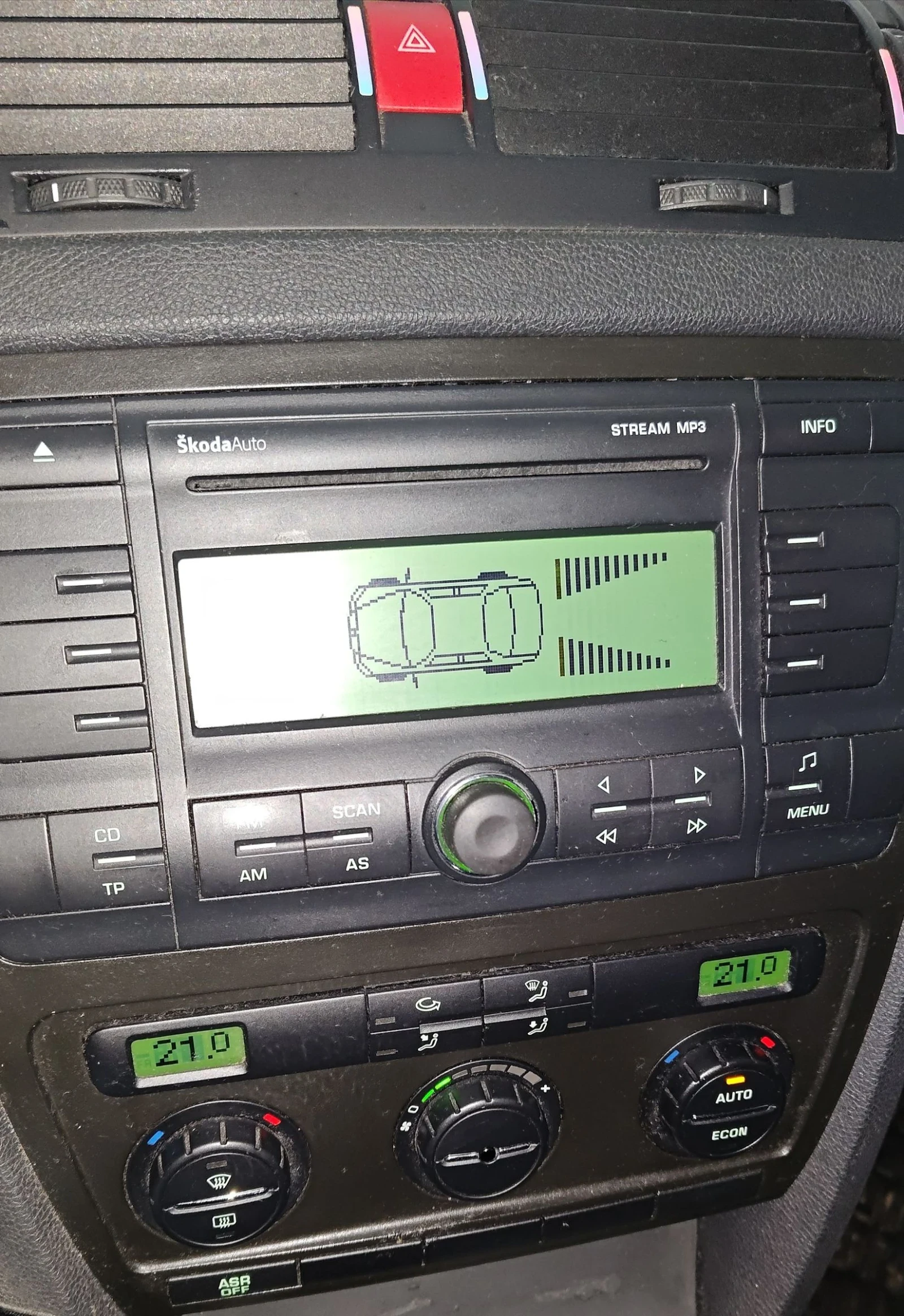 Skoda Octavia 1.6 FSI * BENZIN * 1 ����������* MICHELIN Alpin 7* | Mobile.bg � ����������� 13