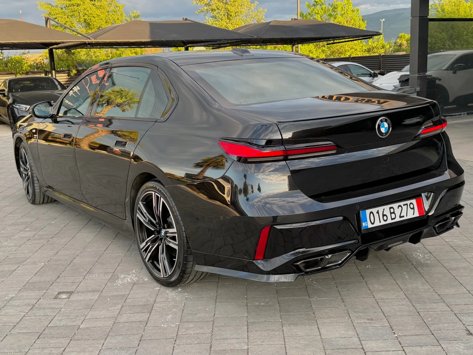 BMW 740 M-Paket= Panorama= Unikat= Bowers&Wilkins= TOP | Mobile.bg � ����������� 6