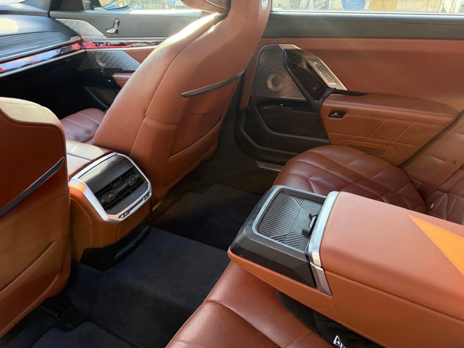 BMW 740 M-Paket= Panorama= Unikat= Bowers&Wilkins= TOP - изображение 4