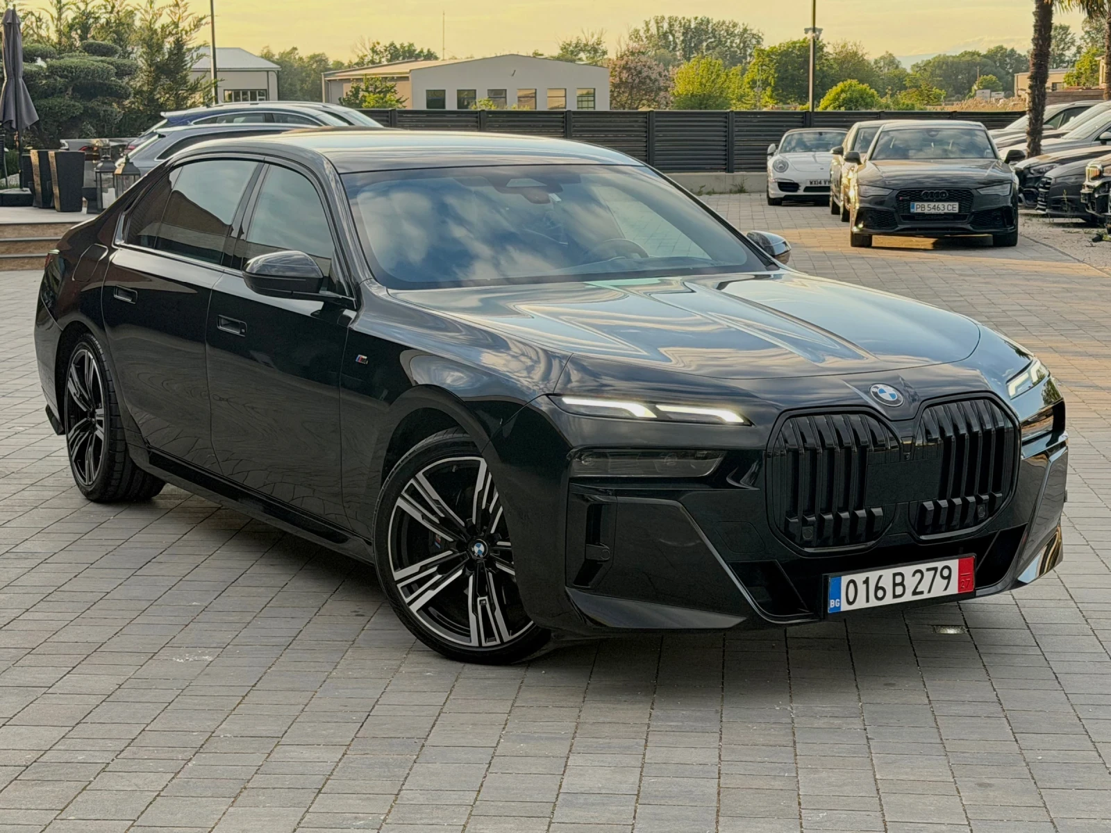 BMW 740 M-Paket= Panorama= Unikat= Bowers&Wilkins= TOP
