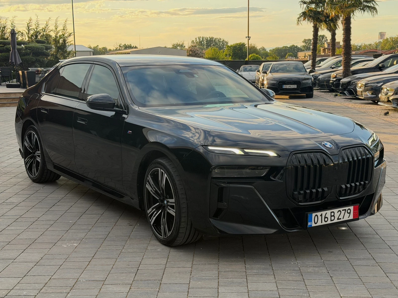 BMW 740 M-Paket= Panorama= Unikat= Bowers&Wilkins= TOP | Mobile.bg � ����������� 2
